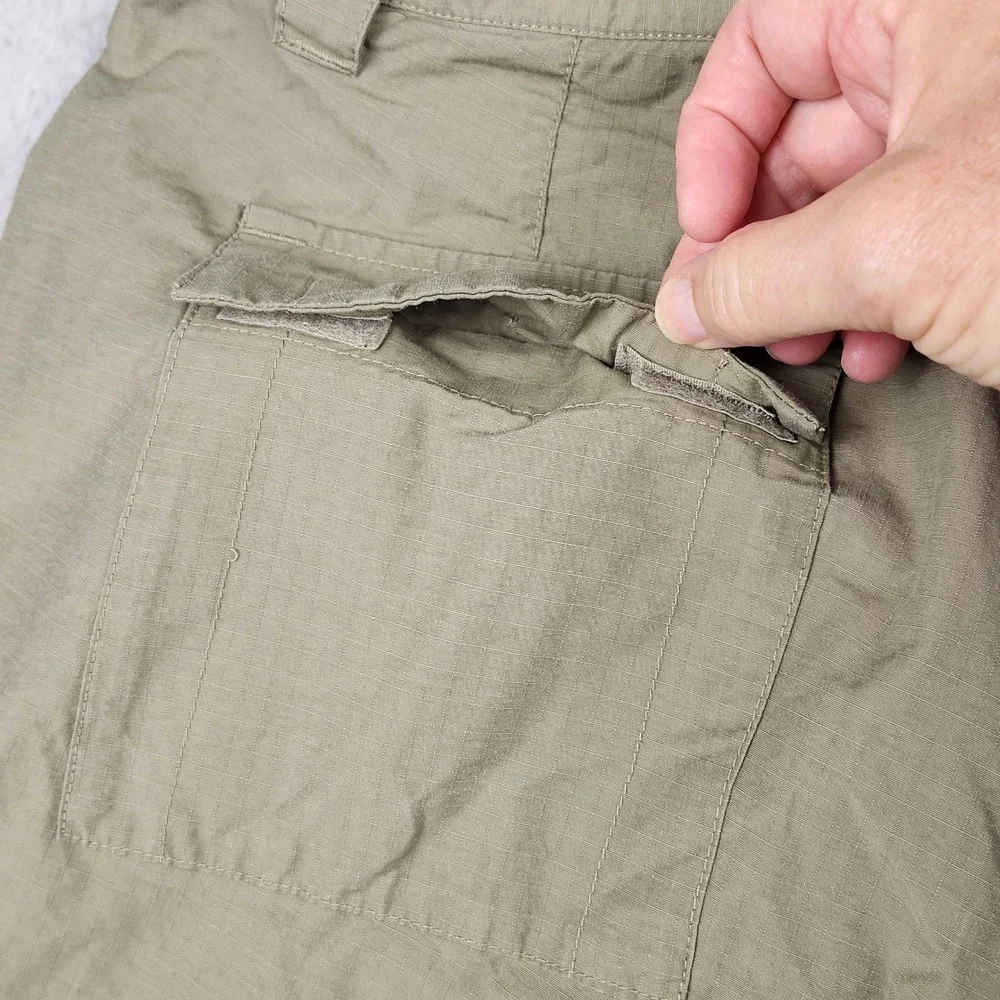 Columbia PFG Shorts Mens 40 Sage Green Ripstop Omni-Shade Fishing Cargo Outdoor